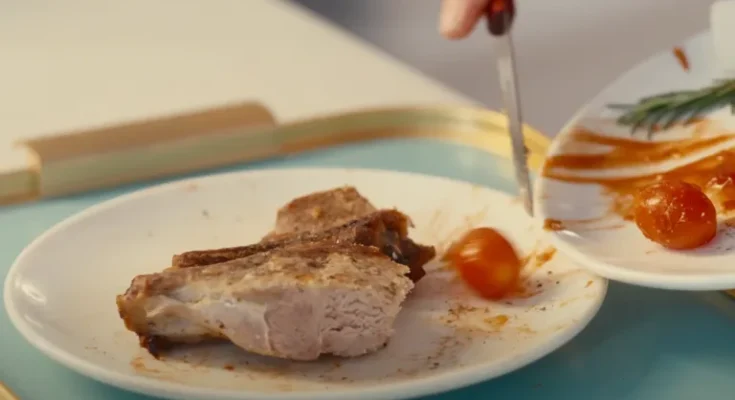 Leftover food on a plate | Source: YouTube / DramatizeMe