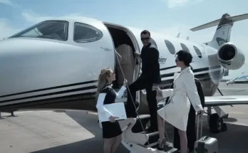 Rich couple boards an airplane | Source: Shutterstock