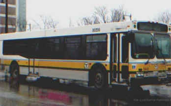 An urban bus. | Source: Pexels