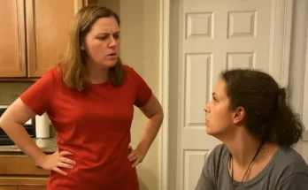 A woman talking to her brother's fiancée | Source: AmoMama