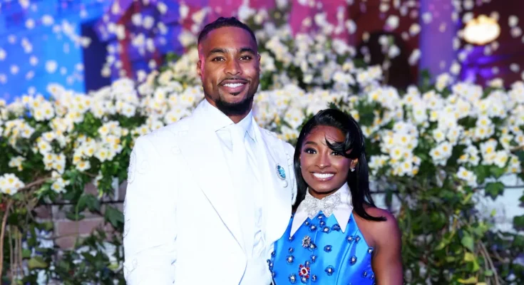 Jonathan Owens and Simone Biles | Source: Getty Images