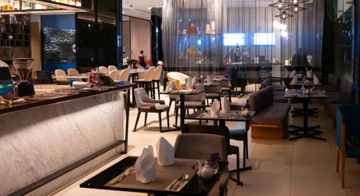 A restaurant | Source: Shutterstock