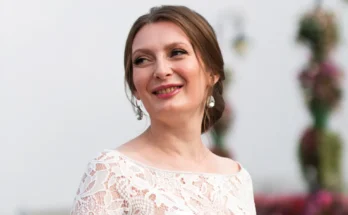 A woman in a wedding dress | Source: Shutterstock