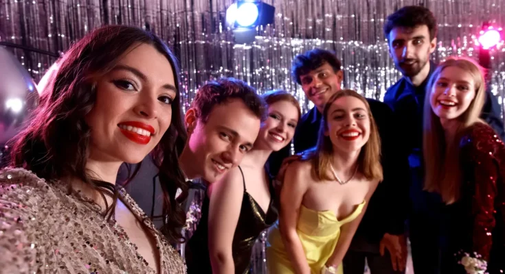 High school students attending prom | Source: Shutterstock