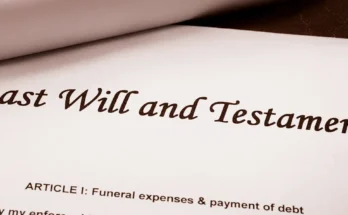A last will and testament document | Source: Shutterstock