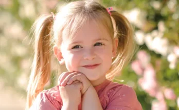 A five year old girl | Source: Shutterstock
