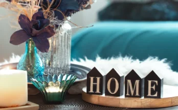 Home décor in an apartment | Source: Midjourney