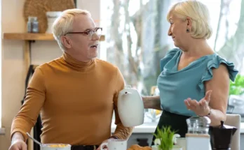 An elderly couple | Source: Shutterstock