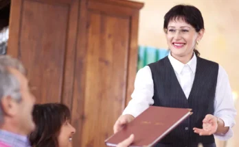 A wedding officiant | Source: Shutterstock