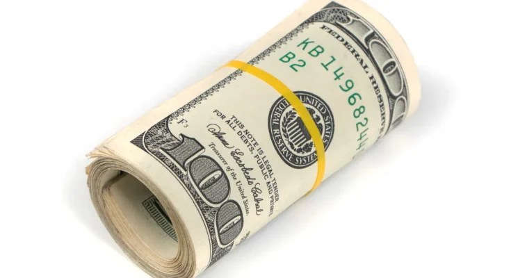 A roll of money | Source: Shutterstock