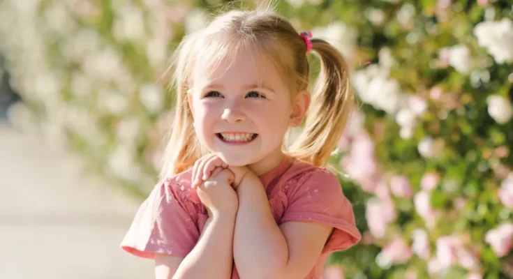 A little girl | Source: Shutterstock